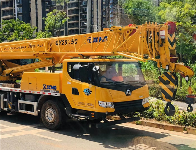 元氏县大件设备吊装租赁吊车